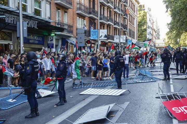La última etapa de la Vuelta se se suspende por las manifestaciones propalestinas