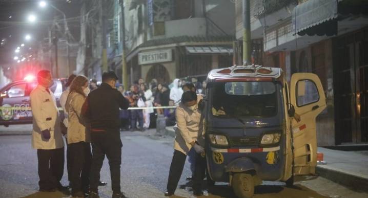 Comas: asesinan a mototaxista dentro de su vehículo pese al pago de cupos extorsivos | sicarios | pnp 
