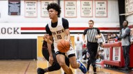 Why this top-100 basketball recruit won't play at UF despite his dad coaching there