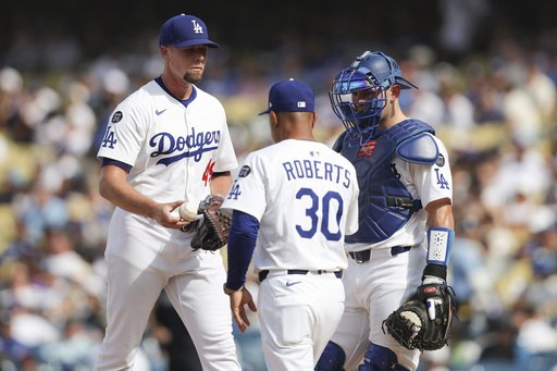 Gigantes vencen 3-1 a Dodgers con remontada en la octava ante un Blake Treinen en apuros