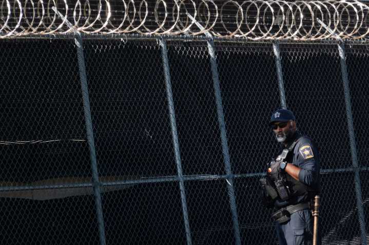 Democrats argue in court for unannounced visits to immigration detention facilities