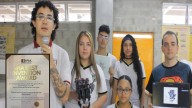 ¡Qué tesos! Jóvenes inventores de colegio de Envigado ganaron premio de la SIC en Bogotá