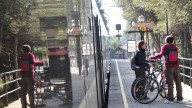 Metrovalencia prohíbe el acceso de bicicletas no eléctricas y no plegables en todos los tramos subterráneos