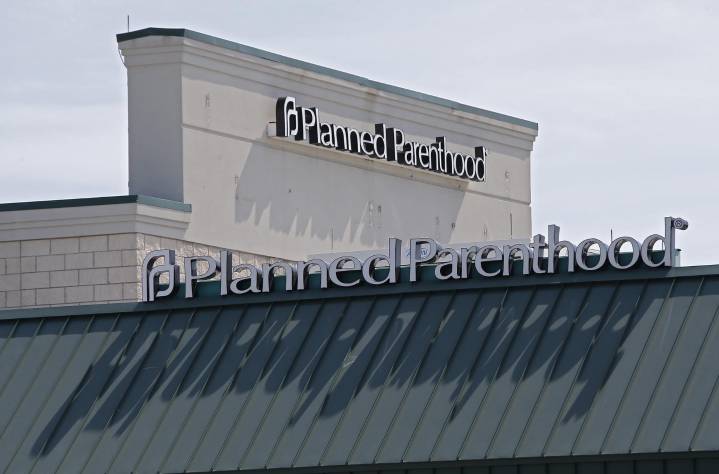 Tribunal de EEUU permite a Trump cortar fondos de Medicaid a Planned Parenthood