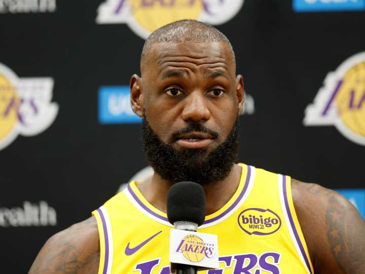 LeBron James habló sobre la posibilidad de jugar junto a sus dos hijos en la NBA
