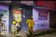 Siniestro nocturno devora Six en Escárcega; no hubo lesionados