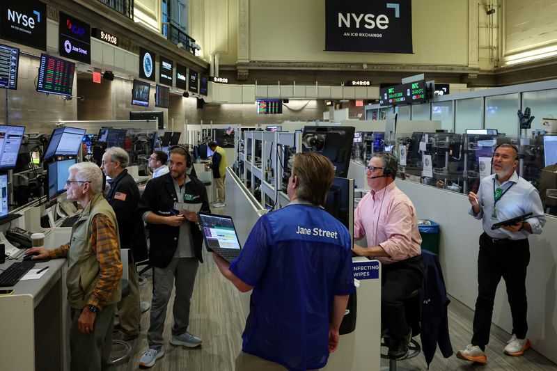 Fiscal jitters push Wall Street stocks down, European bond yields to multiyear highs