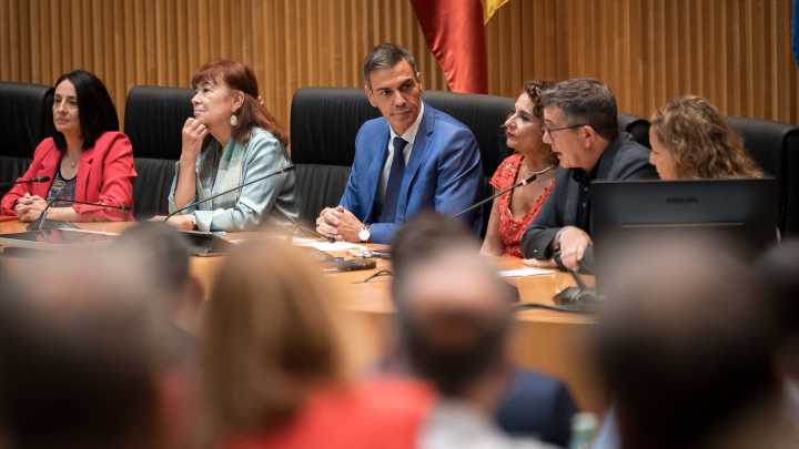 Sánchez anuncia unha axuda de 30.000 euros para alugueiros con opción a compra para mozos