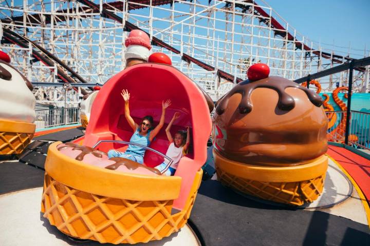 Belmont Park kicks off Family Fun Fridays, with free food and BOGO rides