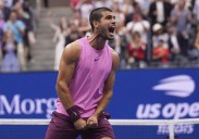 Carlos Alcaraz beats rival Jannik Sinner at U.S. Open for 6th Slam title and No. 1 ranking
