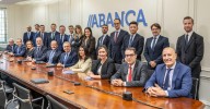 Abanca activa un plan de apoyo de 150 millones para los afectados por los incendios