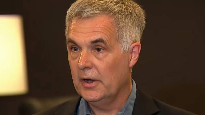 Embattled Optus CEO admits initial testing ‘did not’ detect mammoth outage to triple zero services with customers alerting telco of disruption