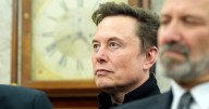 Detrás de las negociaciones en Tesla: Así acordaron el sueldo de un billón de dólares para Elon Musk