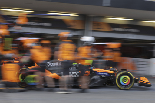 F1 title rivals Lando Norris and Oscar Piastri must fight through the pack at Azerbaijan GP