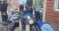 Reportan choque de motos en vía de barrio de Manizales