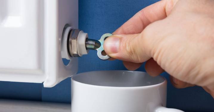 Expert shares four steps to reduce your heating bill this winter