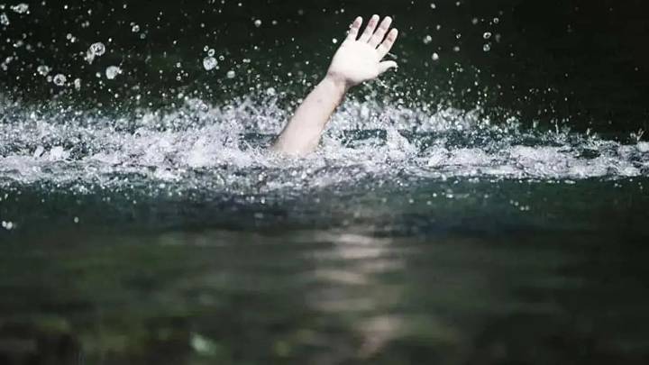 Two Students Drown in Kharkhari River, Parents Allege School Negligence