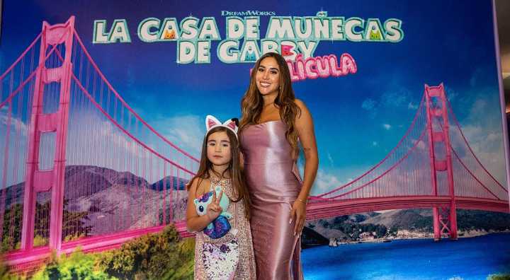 Melissa Paredes brilló con su hija en "La Casa de Muñecas de Gabby"