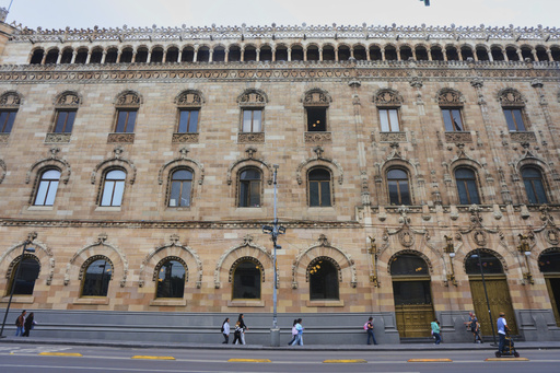 México reanuda el servicio de correos a EEUU tras dos semanas de suspensión, pero solo para cartas