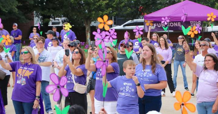 Walk to End Alzheimer's raises $60,000 for dementia research