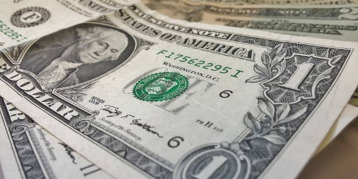 Qué pasará con el precio del dólar en Colombia a finales de septiembre de 2025: por qué se espera que siga “barato”
