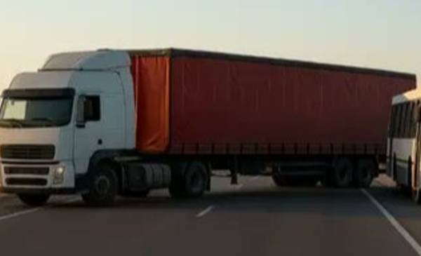 Un camionero bloqueó una ruta en Salta y el resultado de su alcoholemia rompió el récord nacional