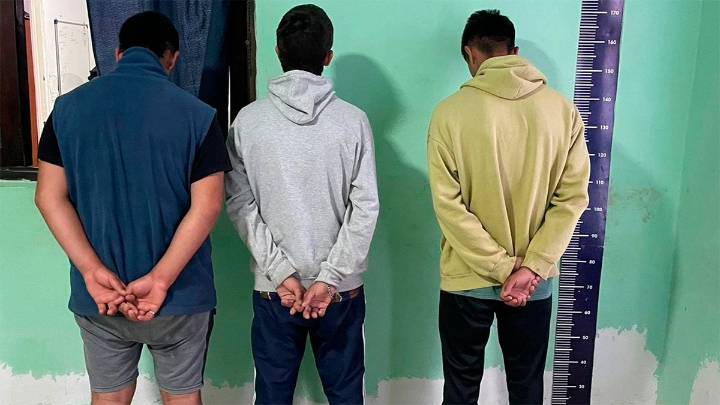 Salvaje ataque en Río Hondo: le dieron con un machete en la cabeza y terminaron presos tres hermanos