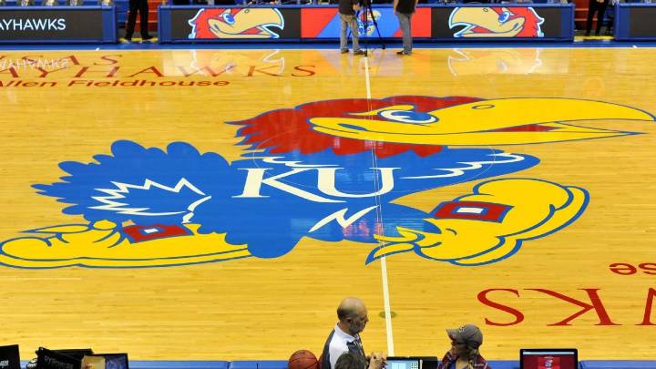 Taylen Kinney, No. 17 basketball recruit, commits to Kansas
