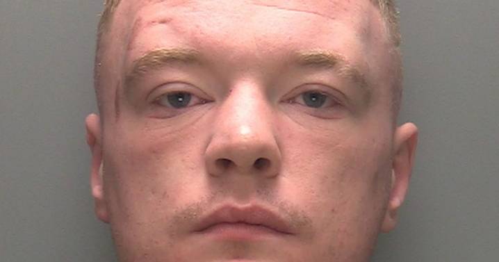 'Do not approach warning' as 2 people wanted on suspicion of attempted murder