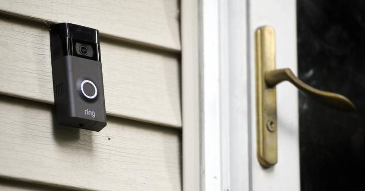 11-year-old boy fatally shot in Houston after 'ding dong ditch' doorbell