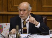 Presidente de la comisión de Salud del Senado llama a "no permitir perdonazos” tras nuevo informe de Contraloría por licencias médicas