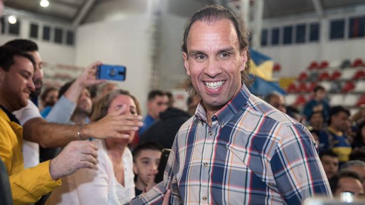 Navarro Montoya definió su futuro y le dejó un mensaje a Riquelme: “si alguna vez me llama…”