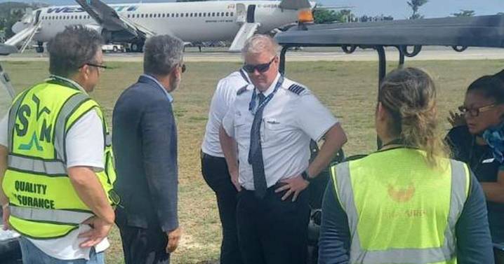Canada's transportation safety board to investigate St. Maarten WestJet hard landing