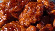 901 Wings to close two locations by end of year