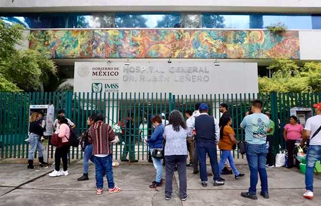 Suman 26 muertos por explosión de pipa en Iztapalapa