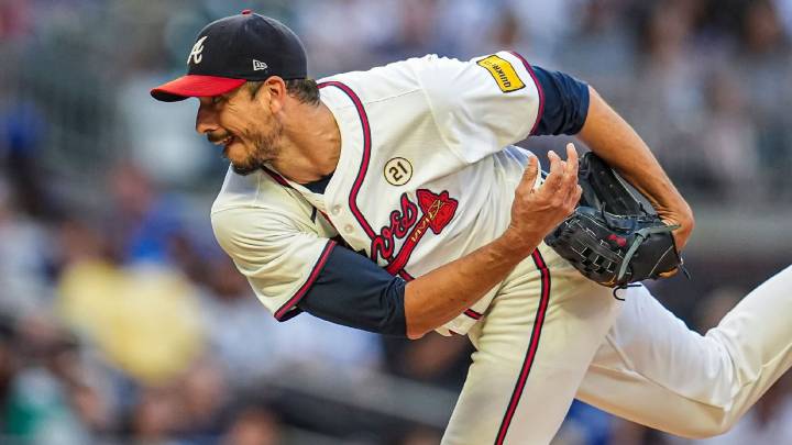 Braves sign veteran Charlie Morton for final week of season
