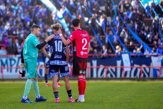 Alvarado, obligado a ganar ante Los Andes: hora, formaciones y TV