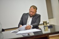 mputan a Krasnov por contratos que superarían los $78 millones
