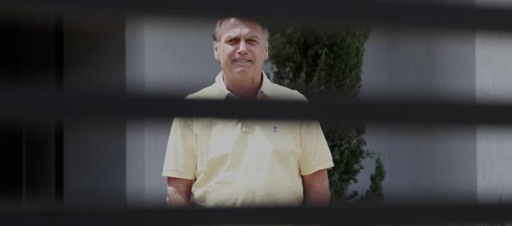 27 años y tres meses de prisión para Bolsonaro fijó la Corte Suprema de Brasil
