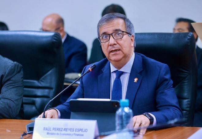 Nueva ley de pensiones prevé pensión mínima de 600 soles si no se aprueba retiro AFP, según MEF