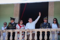 Desfile cívico-militar en Mérida reúne a casi cinco mil participantes, reportan autoridades