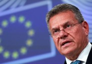 Bruselas descarta que los aranceles anunciados por Trump a las farmacéuticas vayan a afectar a la UE