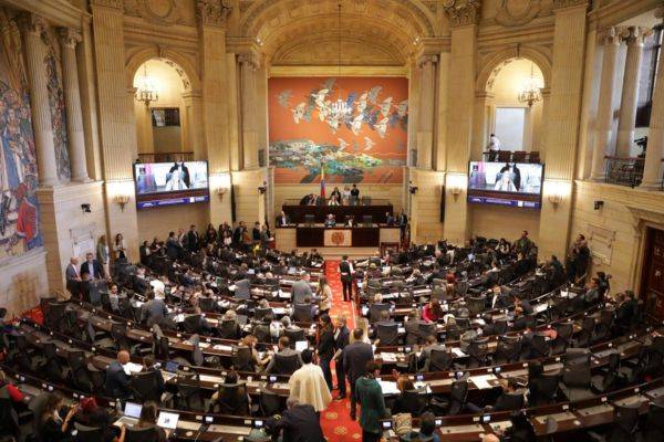 Los candidatos a nuevo magistrado de la Corte Constitucional expusieron sus propuestas ante el Senado