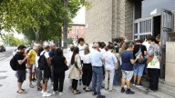 Tensión máxima en el pleno que busca impedir el cierre de siete Zonas Jóvenes en Zaragoza