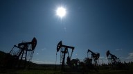 Trump pushes Europe to stop buying Russian oil and up pressure on China in effort to end Ukraine war