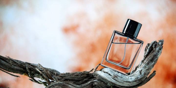 Los nuevos perfumes de mujer y hombre que llegan en septiembre y prometen ser los más buscados del otoño