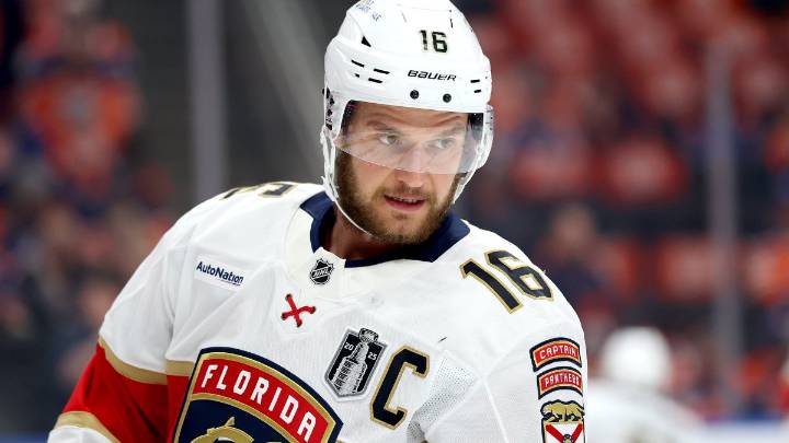 Panthers face daunting task of trying to win 3rd Stanley Cup without Aleksander Barkov