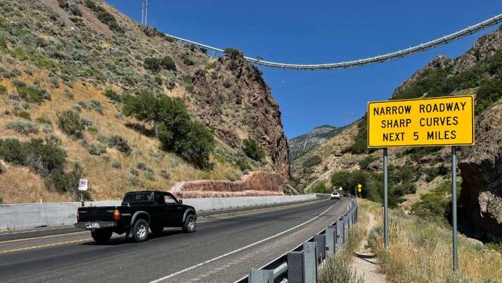 Long trucks banned from Ogden Canyon Road