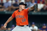 Deadspin | Offensive outburst backs Hunter Brown as Astros rout Rangers