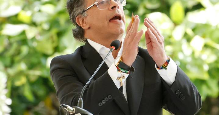 Petro pide ayuda a Sheinbaum para encontrar al cantante B King; Sonora dice que desapareció en CDMX